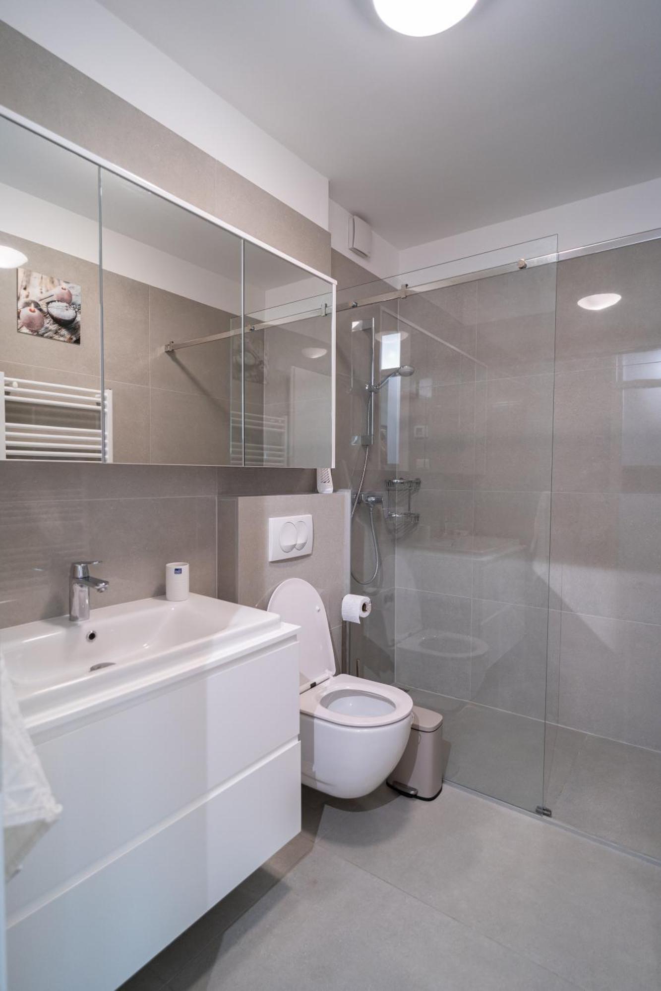 Apartment Wing 77 By Belmont Realty Zadar Bagian luar foto